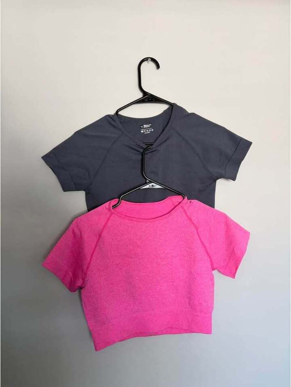 Women’s workout tops size medium